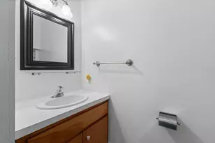 810 E University Ave, Georgetown, TX 78626 - Photo 17