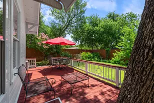 810 E University Ave, Georgetown, TX 78626 - Photo 27