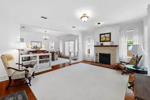 810 E University Ave, Georgetown, TX 78626 - Photo 5