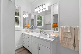 810 E University Ave, Georgetown, TX 78626 - Photo 15