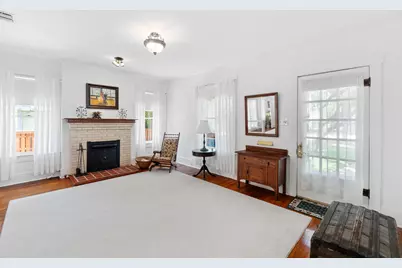 810 E University Avenue, Georgetown, TX 78626 - Photo 17
