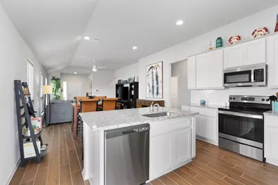 208 Blue Agate Court, Jarrell, TX 76537 - Photo 15