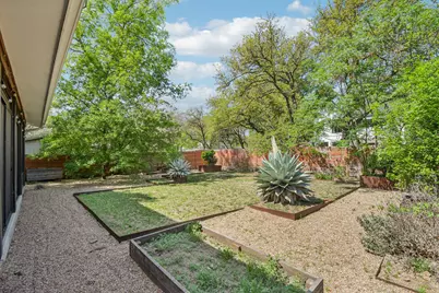 4506 Russell Drive #B, Austin, TX 78745 - Photo 3