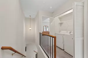 1310 W Parmer Ln, Austin, TX 78727 - Photo 17
