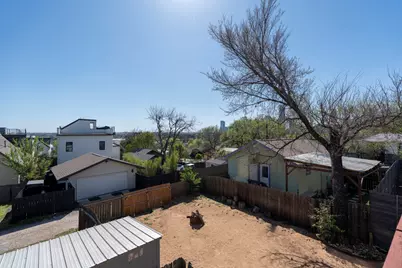 2003 E 9th Street, Austin, TX 78702 - Photo 31