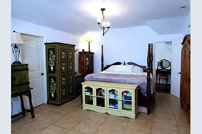 2003 E 9th Street, Austin, TX 78702 - Photo 7