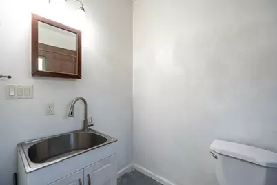 2003 E 9th Street, Austin, TX 78702 - Photo 25