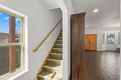 2003 E 9th Street, Austin, TX 78702 - Photo 15