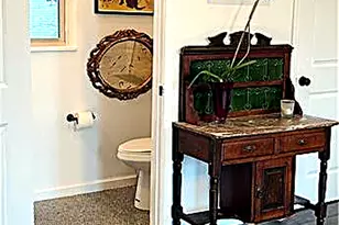 2003 E 9th St, Austin, TX 78702 - Photo 5