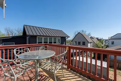 2003 E 9th Street, Austin, TX 78702 - Photo 29