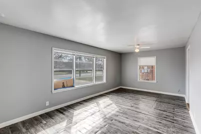 705 Campbell Street, Lockhart, TX 78644 - Photo 9