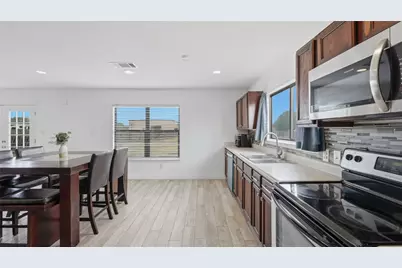 585 Siebert Drive, Kyle, TX 78640 - Photo 7