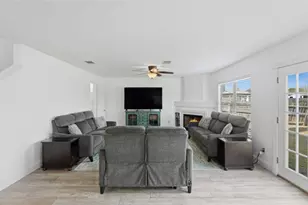 585 Siebert Dr, Kyle, TX 78640 - Photo 17