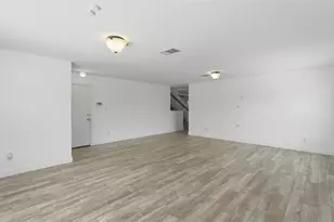 585 Siebert Dr, Kyle, TX 78640 - Photo 5