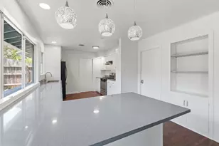 6108 Cherrylawn Cir, Austin, TX 78723 - Photo 21