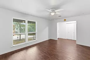 6108 Cherrylawn Cir, Austin, TX 78723 - Photo 17