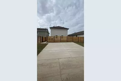 379 Keefer, Kyle, TX 78640 - Photo 21