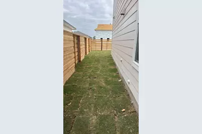 379 Keefer, Kyle, TX 78640 - Photo 25