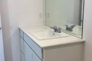 379 Keefer, Kyle, TX 78640 - Photo 5