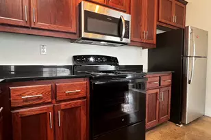 910 W 25th St, Austin, TX 78705 - Photo 23