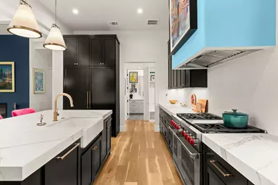 2203 Greenlee Drive, Austin, TX 78703 - Photo 11