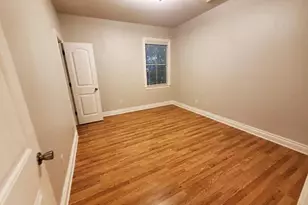 203 E Pecan St, Hutto, TX 78634 - Photo 9