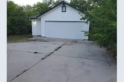 203 E Pecan Street #B, Hutto, TX 78634 - Photo 1