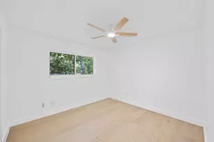 1905 Cedar Ridge Dr, Austin, TX 78741 - Photo 21