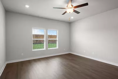 177 Sleep Hollow, Jarrell, TX 76537 - Photo 13