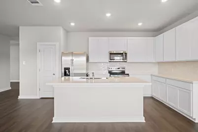 177 Sleep Hollow, Jarrell, TX 76537 - Photo 7