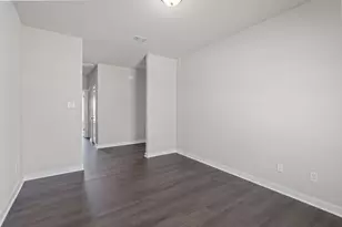 177 Sleep Holw, Jarrell, TX 76537 - Photo 21