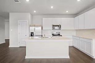 177 Sleep Holw, Jarrell, TX 76537 - Photo 7