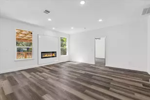 [Address not provided], Smithville, TX 78957 - Photo 3