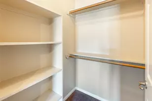 1311 E M. Franklin Ave, Austin, TX 78721 - Photo 19