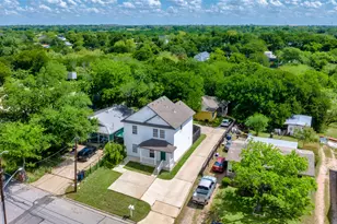 1311 E M. Franklin Ave, Austin, TX 78721 - Photo 25
