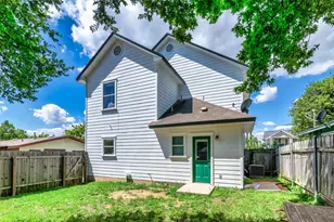1311 E M. Franklin Ave, Austin, TX 78721 - Photo 23