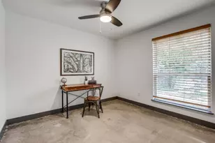 2124 Burton Dr, Austin, TX 78741 - Photo 21