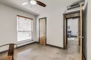 2124 Burton Dr, Austin, TX 78741 - Photo 23