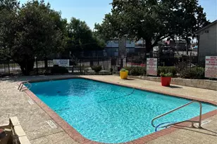 2124 Burton Dr, Austin, TX 78741 - Photo 27