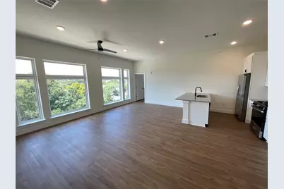 1811 Webberville Road #1301, Austin, TX 78721 - Photo 3