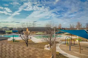 612 Copper Ct, Jarrell, TX 76537 - Photo 27