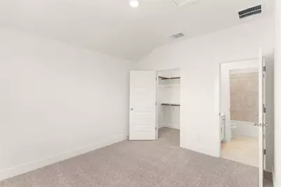 313 West Faulkner Street, Liberty Hill, TX 78642 - Photo 21