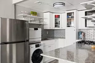 1800 Lavaca St, Austin, TX 78701 - Photo 3