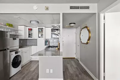 1800 Lavaca Street #207, Austin, TX 78701 - Photo 13