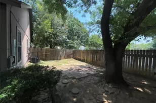 2033 Redwing Way, Round Rock, TX 78664 - Photo 13