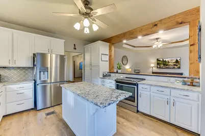 640 Bluffside Drive, New Braunfels, TX 78130 - Photo 13