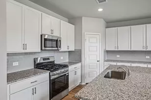 5217 Lomasso Dr, Austin, TX 78747 - Photo 9