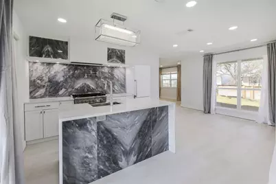 8505 Spearman Drive, Austin, TX 78757 - Photo 3