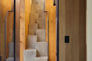 2302 E 11th St, Austin, TX 78702 - Photo 27