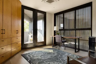 2302 E 11th Street, Austin, TX 78702 - Photo 25